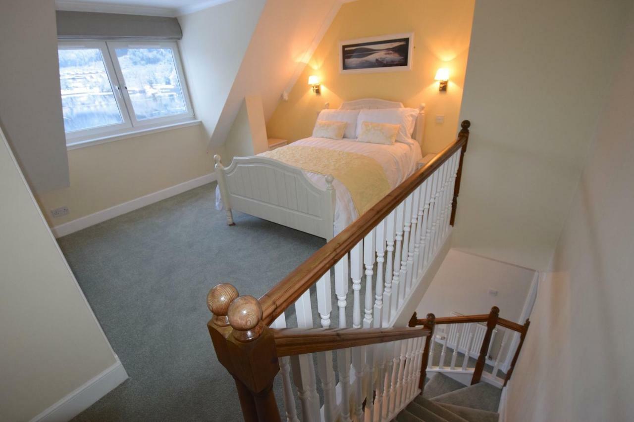 Shoreside Cottage Lochgoilhead Bagian luar foto